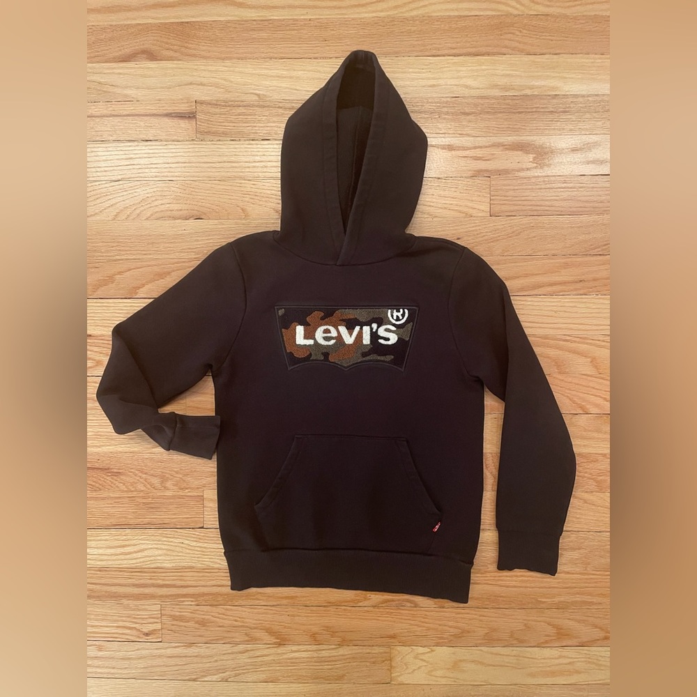 Levi’s kids pullover hooded sweatshirt.